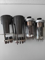 8-pin Sockets for tube GU-50 / LS50 5C9S Lot of 2 used