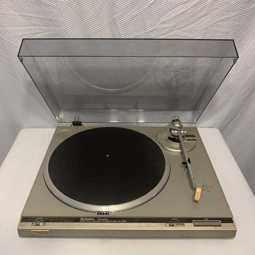 Technic Quartz SL-Q200 Direct Drive Automatic Turntable