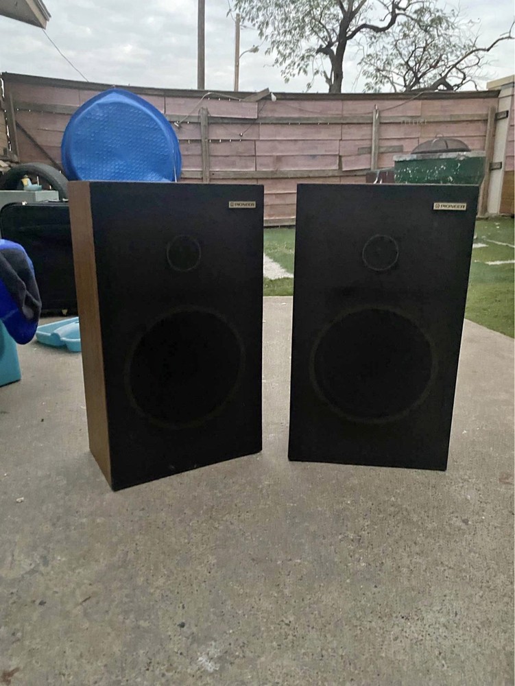 Vintage Pair of Pioneer CS-G103 50W Speakers
