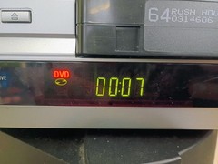 Sony SLV-D370P VCR DVD Combo Player Silver – NO REMOTE – DVD VCR COMBO