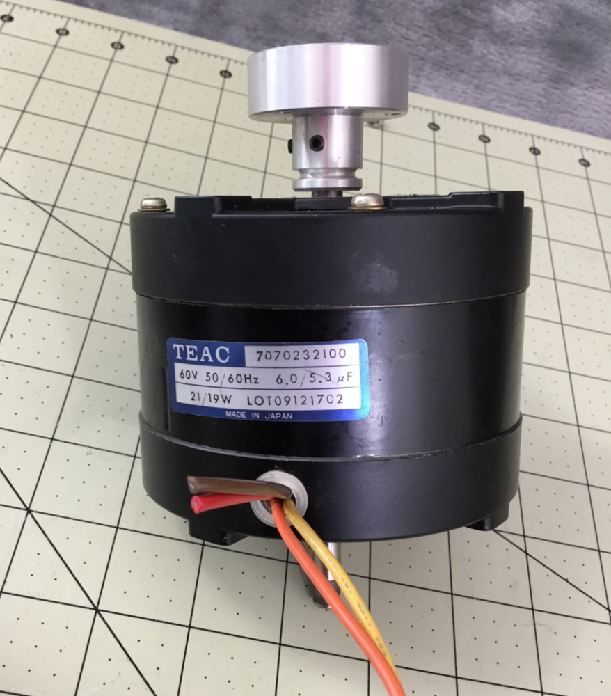 TEAC 3300 Reel to Reel MOTOR 7070232100 3300-10