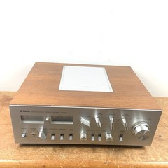 Yamaha CA-2010 Natural Sound Stereo Amplifier(POWERS ON)