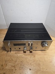 Hitachi HA-330 Stereo Amplifier w/Phono Input Vintage Made Japan UNTested