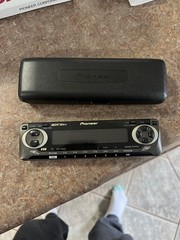 Pioneer KEH-P4025 car stereo cassette player receiver 2002 retro old headunit