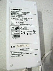 BOSE Sound Dock Digital Music System w AC adapter & remote FOR PARTS NOT WORKING