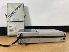 Sony Watchman Portable CRT TV Made in Japan w/ Case & Sony Plug- Video In Tested