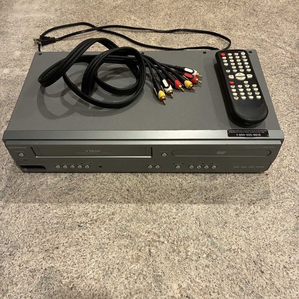 Magnavox MWD2205 VCR DVD Combo Player with Remote Tested and Working