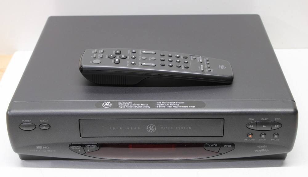 GE VG4058 4 Head VCR VHS Player Recorder with Remote – For Parts or Repair