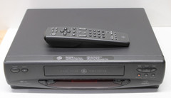 GE VG4058 4 Head VCR VHS Player Recorder with Remote – For Parts or Repair