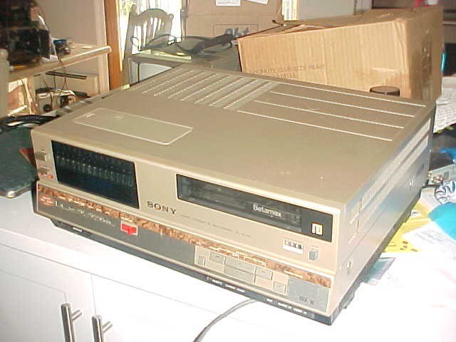 RETRO VINTAGE SONY BETAMAX SL-5000 MINT IN BOX