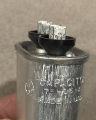 Vintage Bell + Howell 45692 16mm GE Capacitor 75-15-A 7.5uf 330VAC # 72F4124