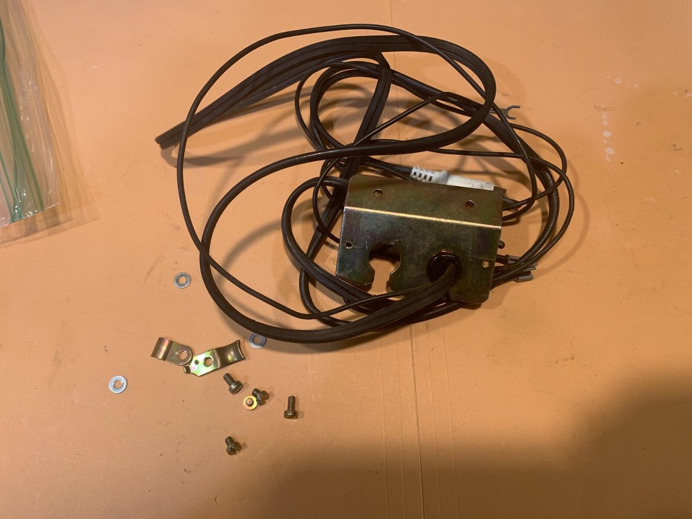Dual 1242 Stereo Turntable Parting out – RCA Cable / Ground Wire Assembly