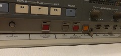 Sony EVO-9700 Video 8 / Hi8 Cassette Recorder PLEASE READ