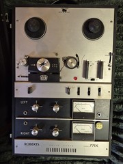 Vintage Roberts 771X Reel to Reel Recorder/ Player. Tested-Belts Slipping.