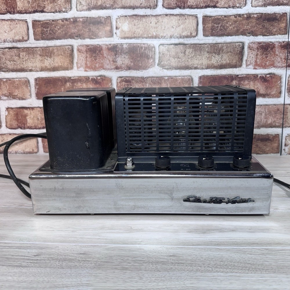 Electro-Voice EV Circlotron Tube Power Amplifier 30 Watts Amp A30