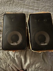 Pair Vintage Realistic Bookshelf Speakers Minimus-7 Cat No 40-2030C