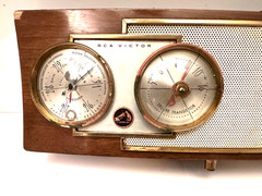 RCA Victor 1-TC-41 Transistor Barometer Clock Radio (1956) Rare Unit w/ Labels