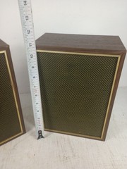 Vintage Soundesign Book Shelf 5 Inch Speakers 606 Set x2 (Tested Working) 10×8″