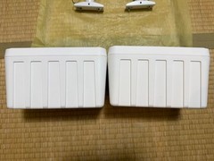 BOSE 101MMW Speakers Pair White w/ Ceiling Mount Brackets & Amplifier.s