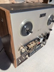 Akai GX-210d Reel to Reel Tape Deck 3 Motors Auto-Reverse POWERS ON