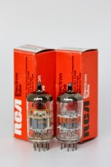 NOS 6DJ8 ECC88 6922 E88CC AMPEREX HOLLAND V-RARE DIMPLE-DISC TUBES MATCHED PAIR