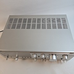 JVC JA-S77 Vintage Integrated Amplifier*1977*VU Meters Clean Tested A+ Beautiful