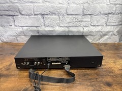 Vintage Pioneer FM/AM Digital Synthesizer Tuner F-Z93 Stereo System Electronics