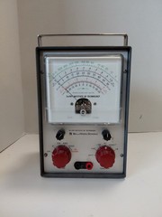 Vintage Bell & Howell Schools DeVry Institute Of Technology Transistorized Mete
