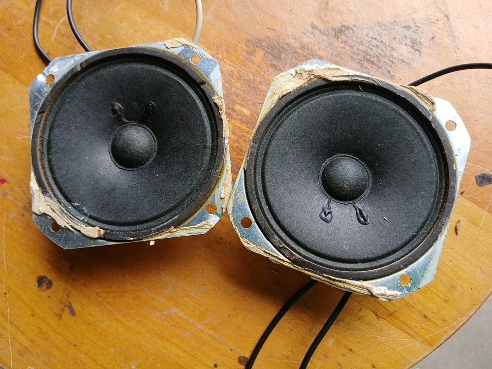 Working Vintage Pair 3″ HiFi closed back Tweeter Speakers L.S 3watts 8ohm Japan