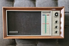 Panasonic RE-7259 FM-AM 2-Band Desktop Tabletop Wood Radio Vintage 1975 TESTED