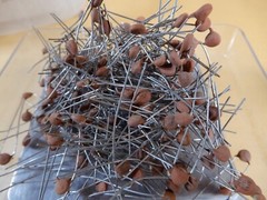 Mial 100pf Unknown Voltage X5F Ceramic Disc Capacitors Qty 200 NOS .22 Dia