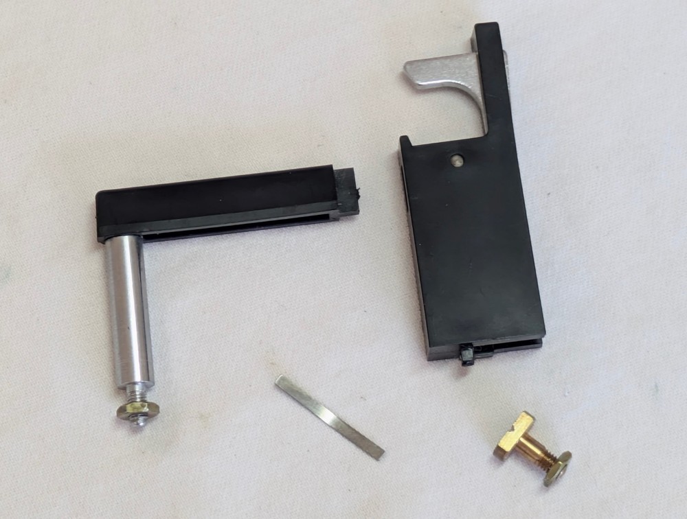 DUAL 1229 Tonearm Rest -complete-