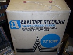 AKAI 1710W four track stereo mono tape recorder – SPEAKERS – ORIGINAL BOX – BOOK