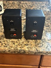 Vintage Radio Shack Realistic Minimus 7 Speakers Black 8 Ohms 40W Sound Great !