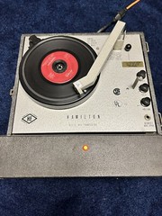Vintage Hamilton Electronics Portable Record Player Model 922 Works GREAT