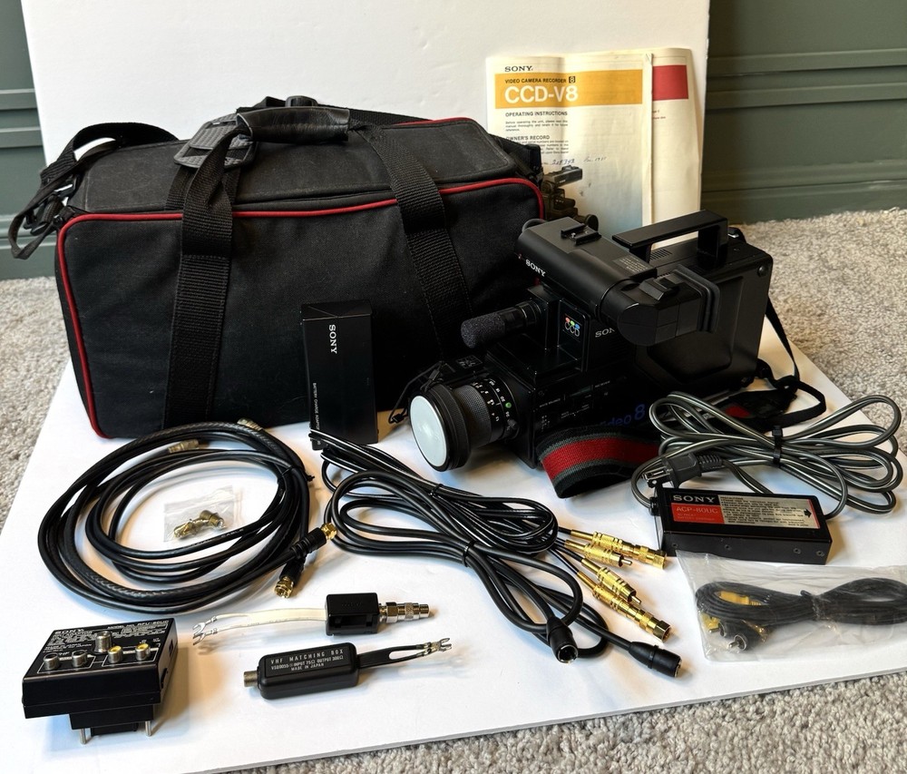Sony CCD-V8 Video 8 Camcorder AS IS UNTESTED First Sony 8mm Camera Accessories