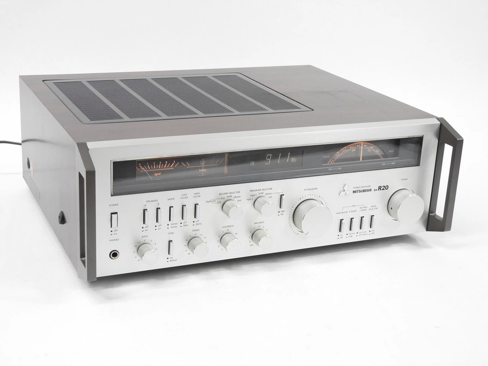 Mitsubishi R20 Vintage Stereo Receiver (works well, nice cosmetics)
