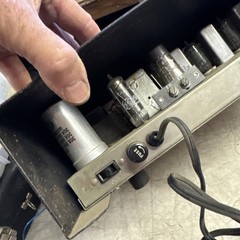 Sherwood S3000 FM Mono Tube Tuner Powers on and wokring