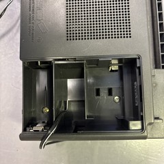 Sony ICF-700W FM/AM Portable Radio AC or Batteries