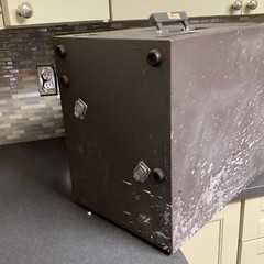 Vintage Set of Akai SS-70 Angled Suitcase Speakers Audio Case Speaker Music Part