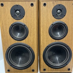 Infinity J390 8″ Woofer 5″ Mid Three Way Speakers Reference Three with Box USED