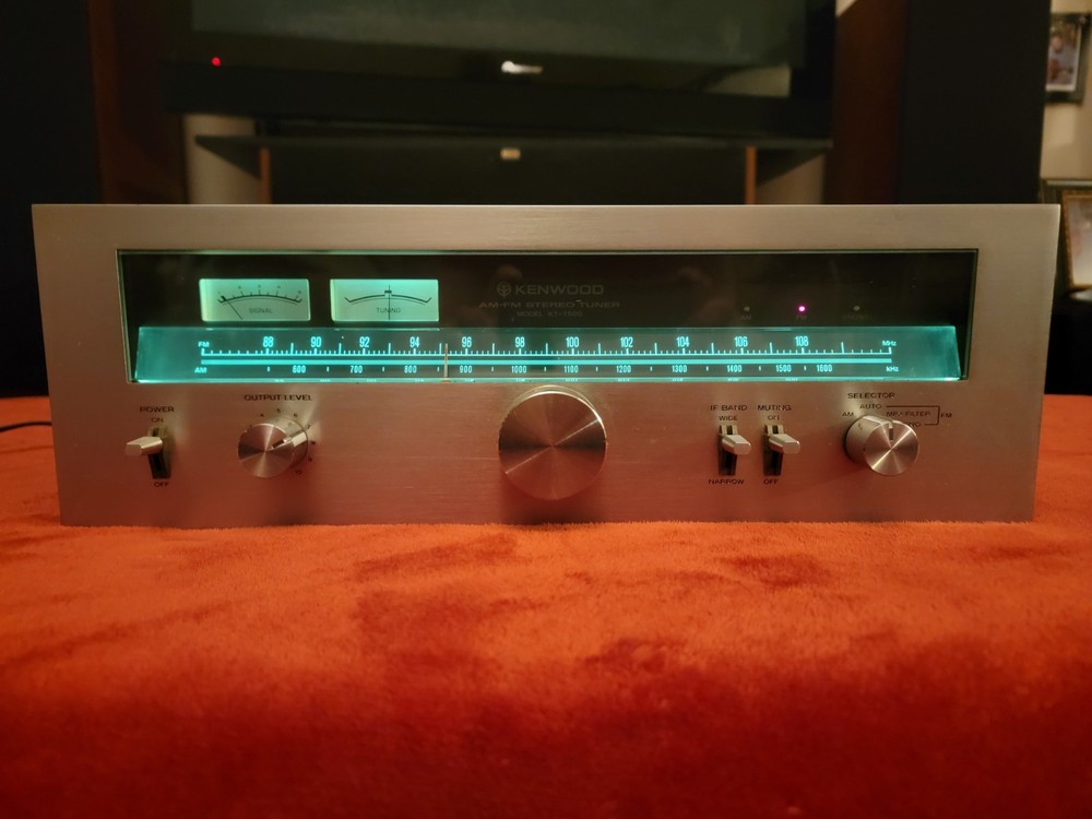 Kenwood KT-7500 AM-FM Stereo Tuner Vintage Silver Face Working Made in Japan