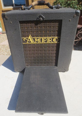 AMPRO Speaker Model 18030 / Vintage NICE!