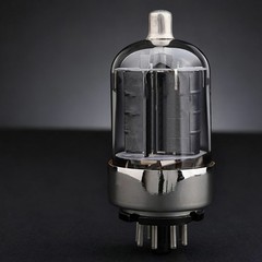 Highly Voltages 6146B Electronic Tubes With Enhances Durability For Radio