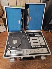 Crown SCP-71FW Compact Suitcase Stereo Record Player. For Parts No Battery Cover