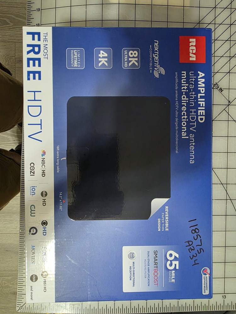 RCA Indoor Flat HDTV Antenna AZ34 UHF VHF 4K 8K Multi-Directional 35 Mile NEW