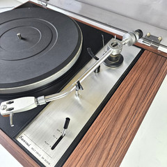 Sansui Belt Drive SR-3030B Turntable. Vintage