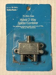 Radio Shack Archer 2-Way Coaxial Splitter Combiner 15-1141D 75-Ohm UHF TV VCR FM