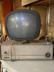 Philco Vintage CRT Television w/ Pedestal Console Base & Power Cord
