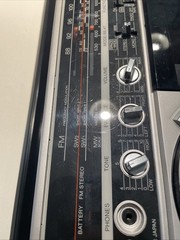 Toshiba BomBeat 85 RT-85S Vintage Boombox Japan Radio Works READ